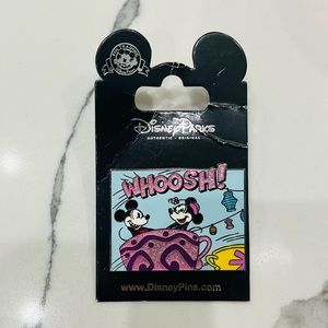 Disney Mickey and Minnie Whoosh Tea Cup Pin